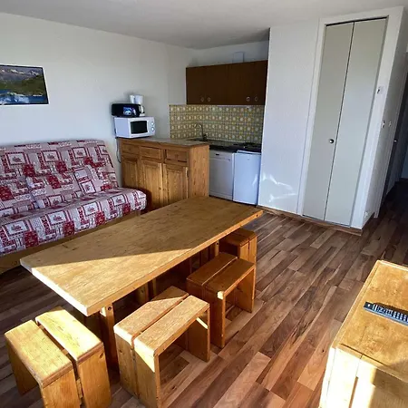 Cosy 2 Pieces, 6 Pers, Balcon Sud, Proche Pistes Et Commerces - - Fr-1-405-46 Apartment