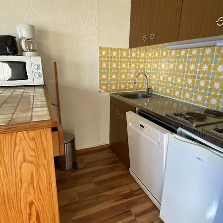 Cosy 2 Pieces, 6 Pers, Balcon Sud, Proche Pistes Et Commerces - - Fr-1-405-46 Apartment *